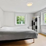 8865-glesborg-enebaervej-24