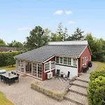 8865-glesborg-enebaervej-24 * Glesborg
