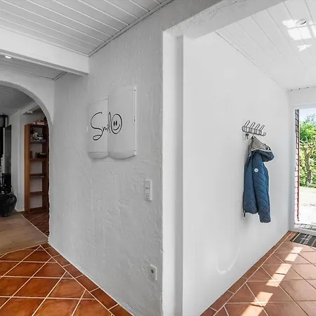 8865-glesborg-enebaervej-24